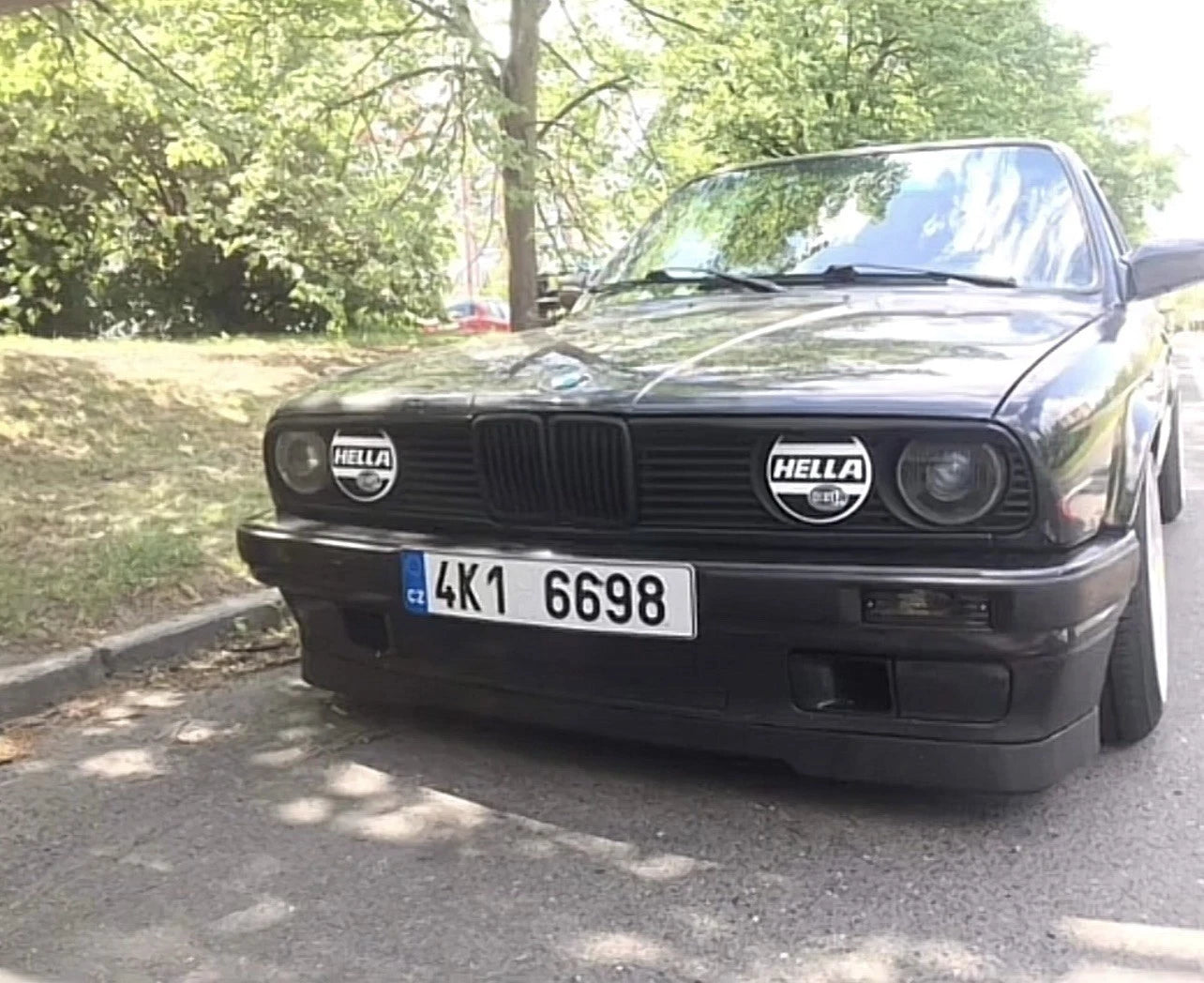 Hella Style High Beam Euro Scheinwerfer Cover Caps BMW E30 E32 E34 E28 E9 E3